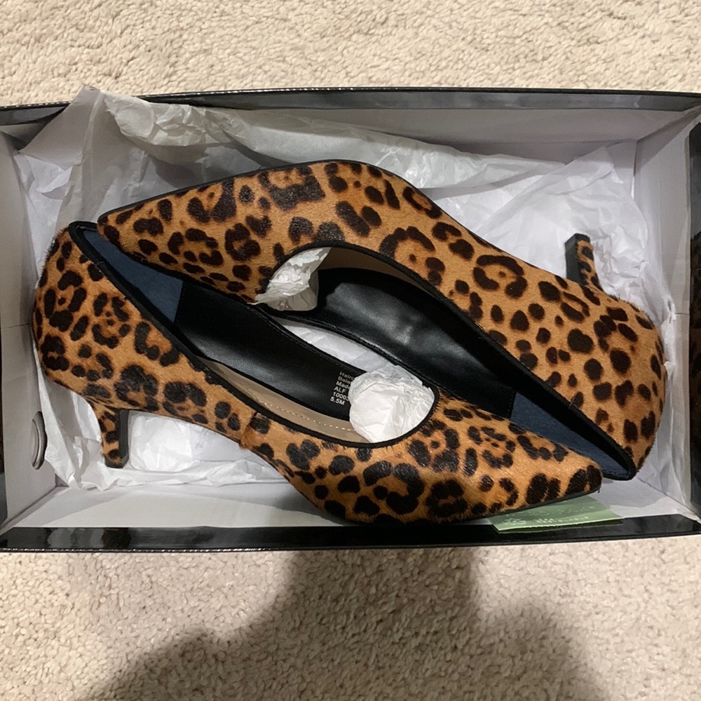 Macy’s Alfani leopard print pumps